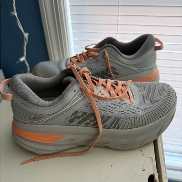 EUC - Hoka Women’s Bondi 7 ‘Harbor Mist’, size 8.5 - Picture 2 of 7